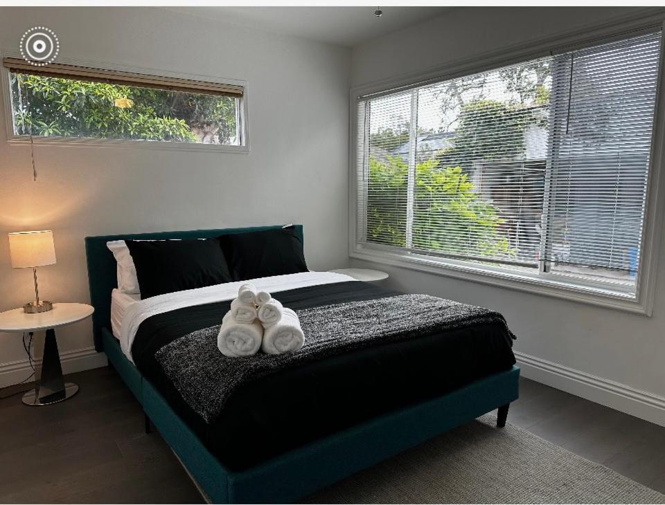 ロサンゼルス Sunset Strip Bed & Breakfast エクステリア 写真